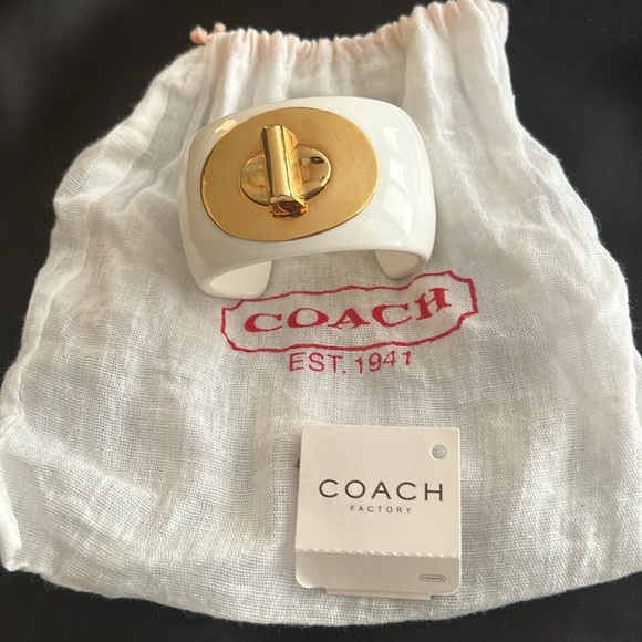 NWT Coach White Porcelain Cuff - Picture 3 of 3